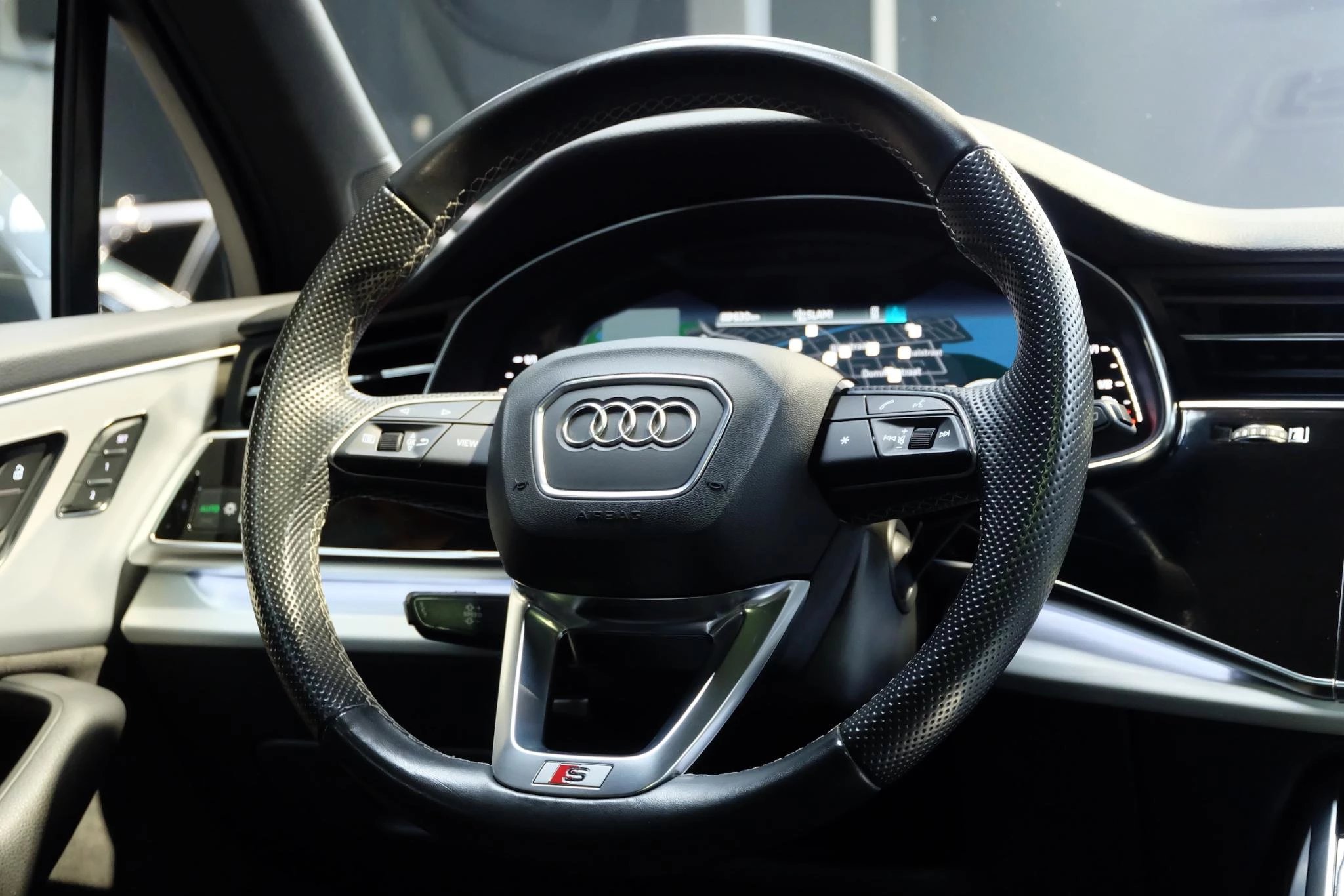 Hoofdafbeelding Audi Q7