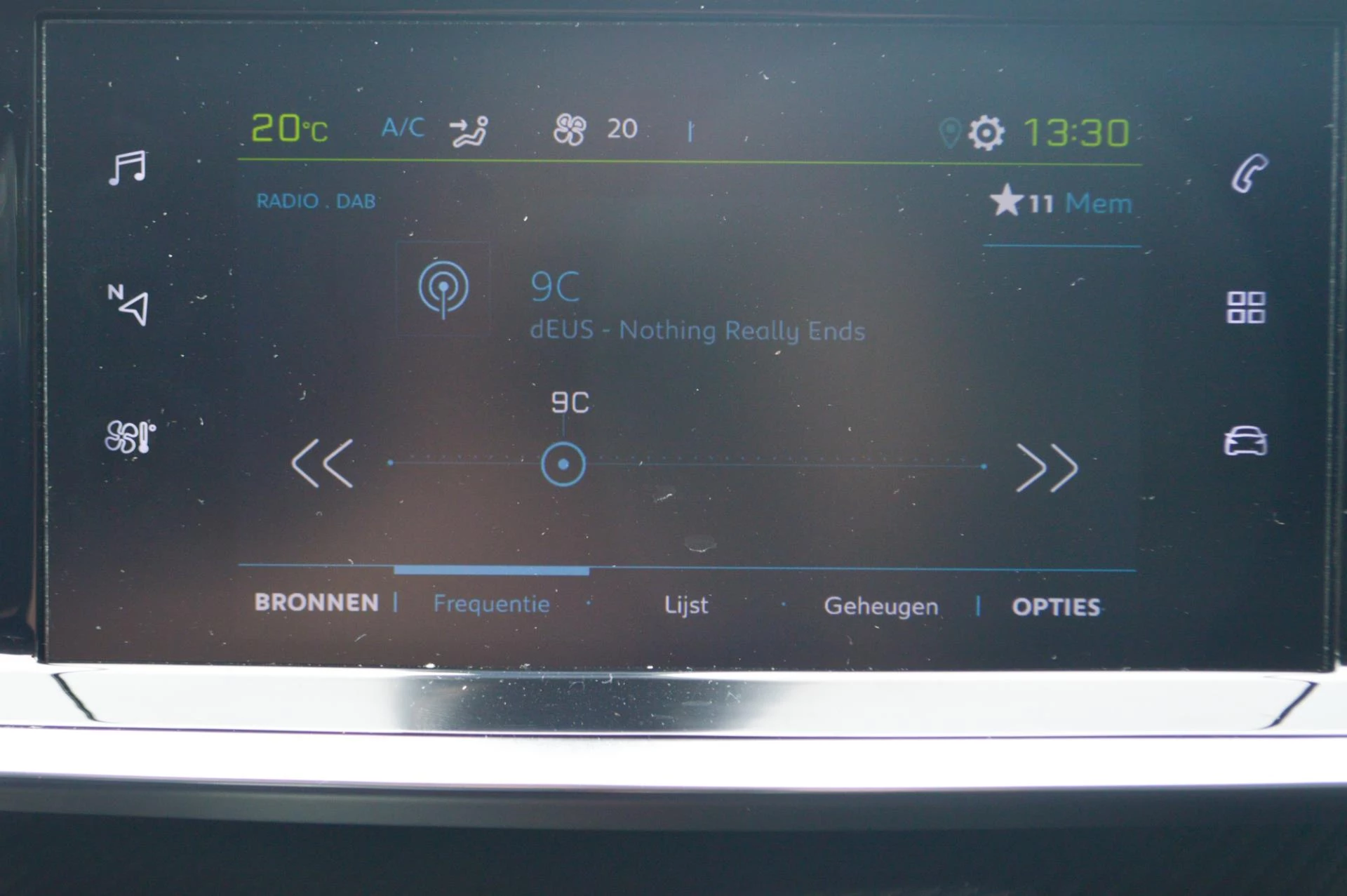Hoofdafbeelding Peugeot e-208
