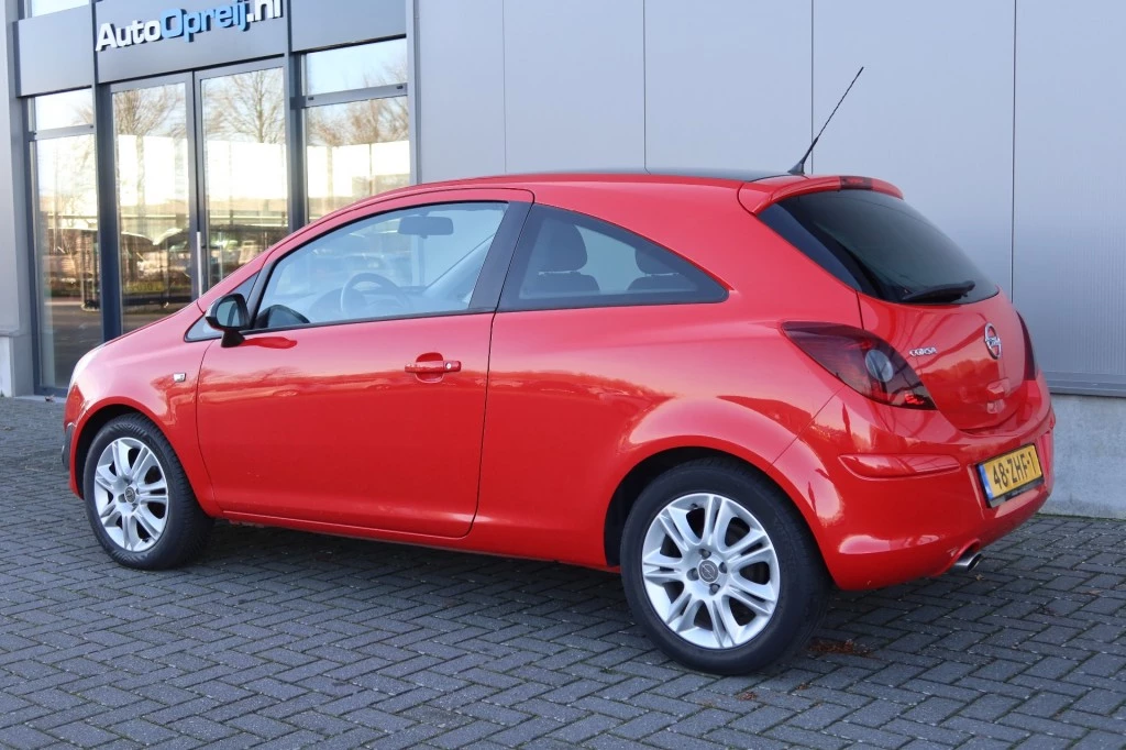 Hoofdafbeelding Opel Corsa