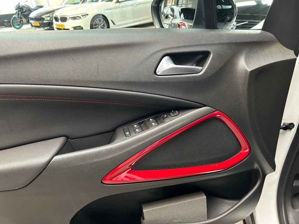 Hoofdafbeelding Opel Crossland