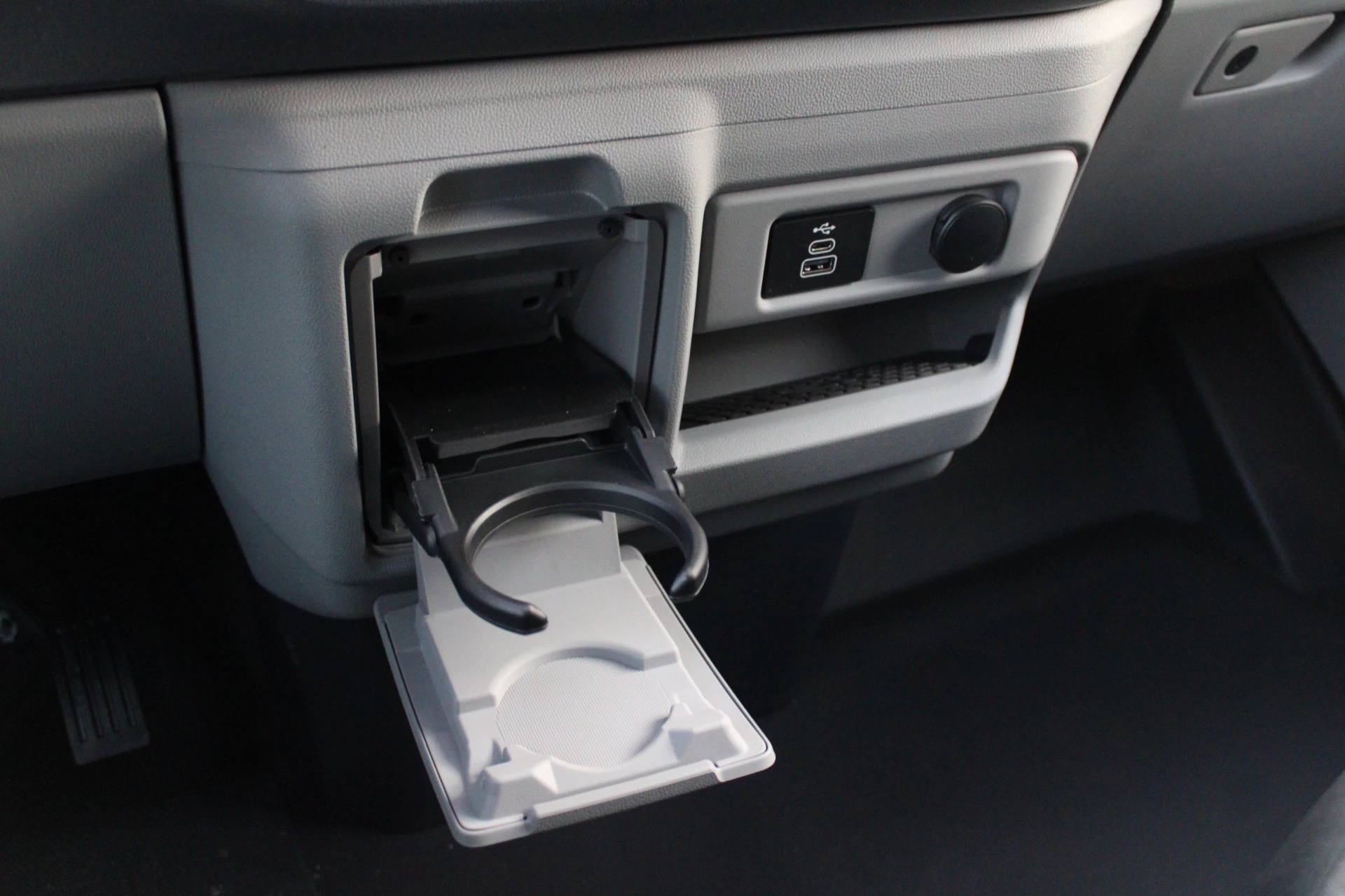 Hoofdafbeelding Ford E-Transit Custom