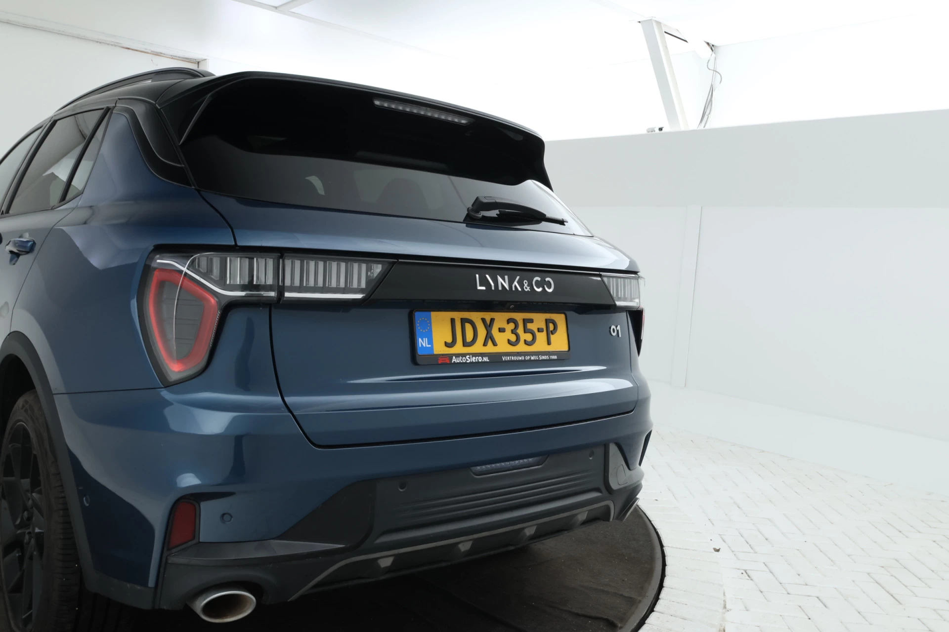 Hoofdafbeelding Lynk & Co 01