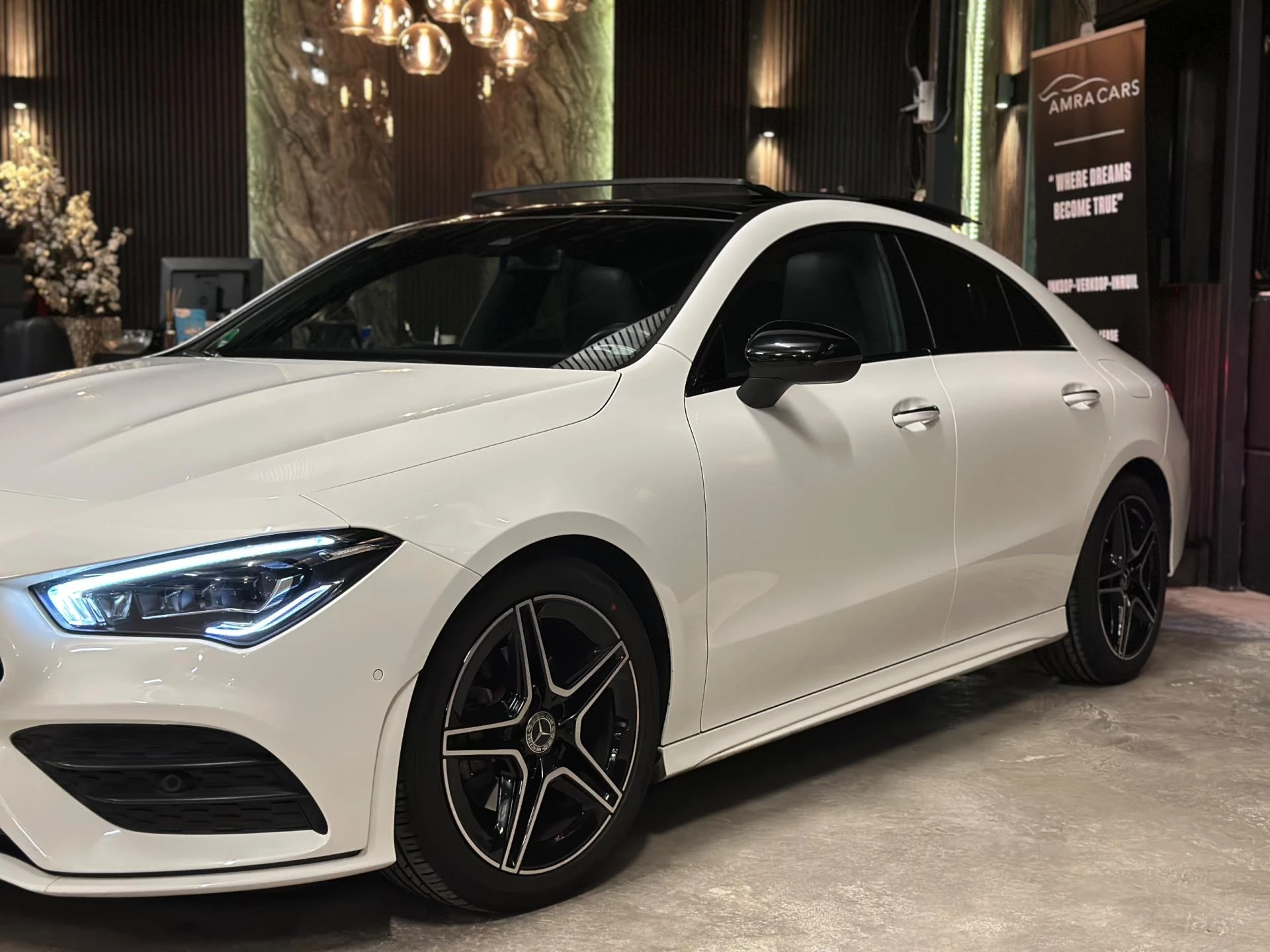 Hoofdafbeelding Mercedes-Benz CLA