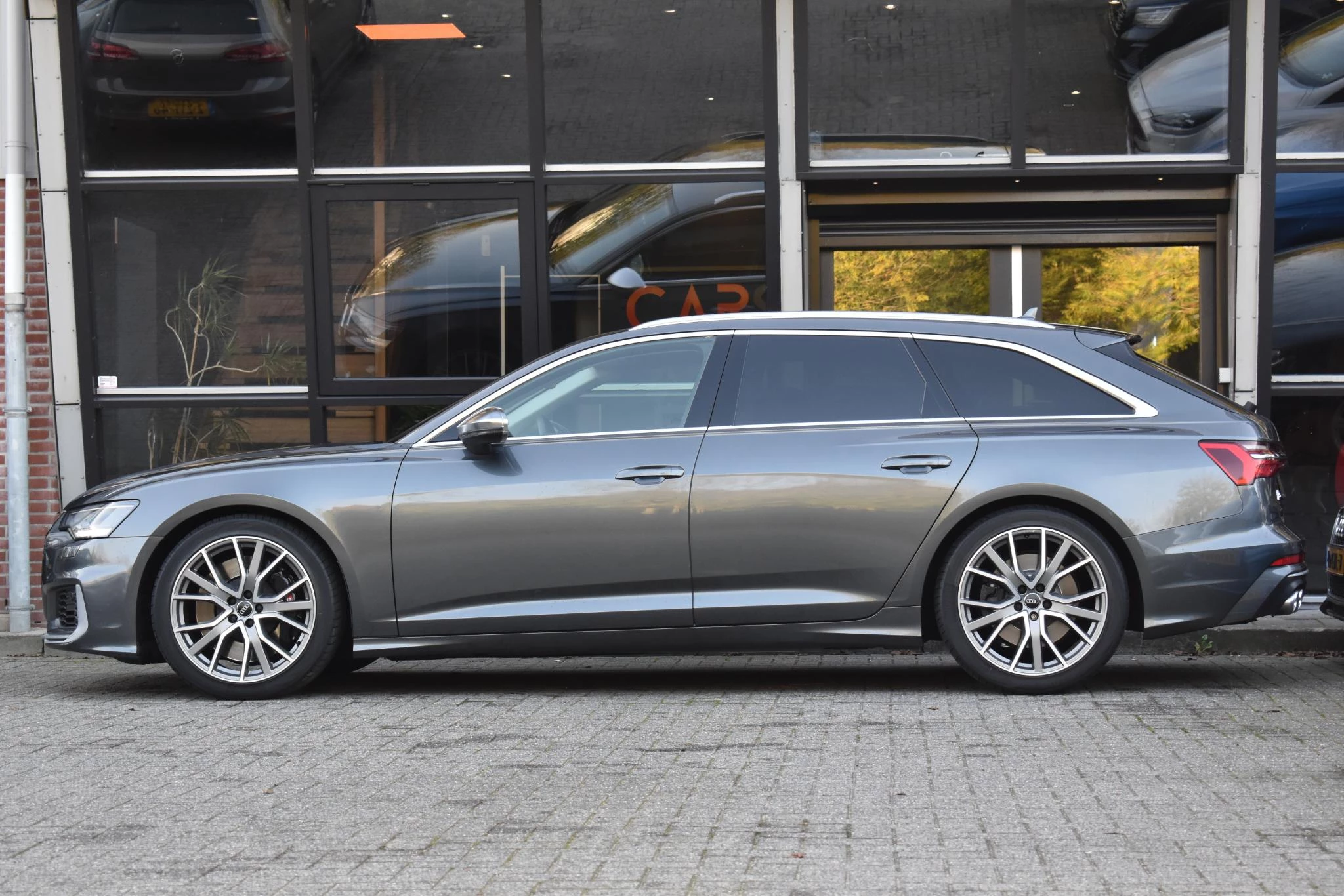 Hoofdafbeelding Audi S6