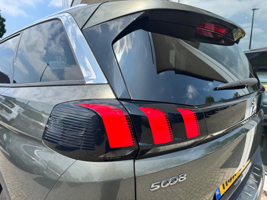 Hoofdafbeelding Peugeot 5008