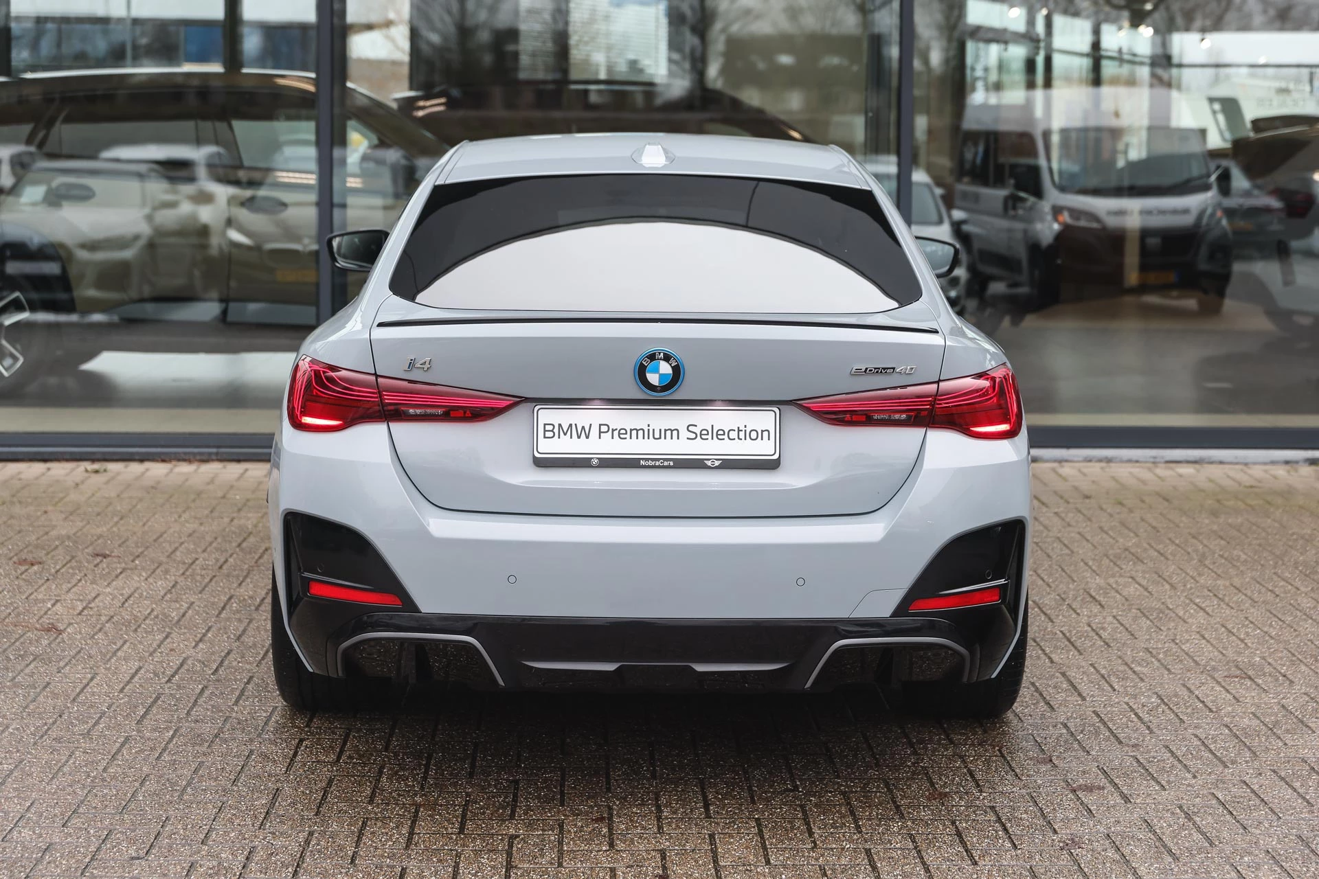 Hoofdafbeelding BMW i4