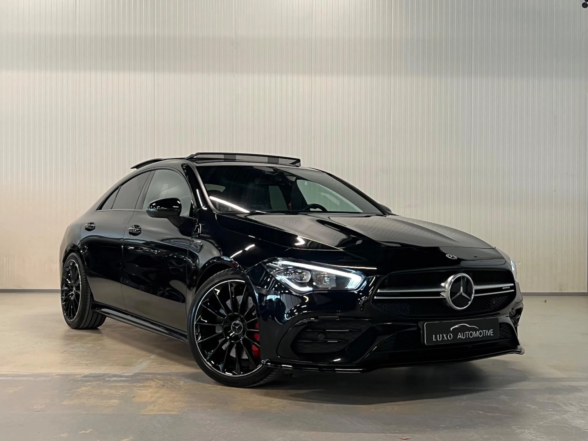 Hoofdafbeelding Mercedes-Benz CLA