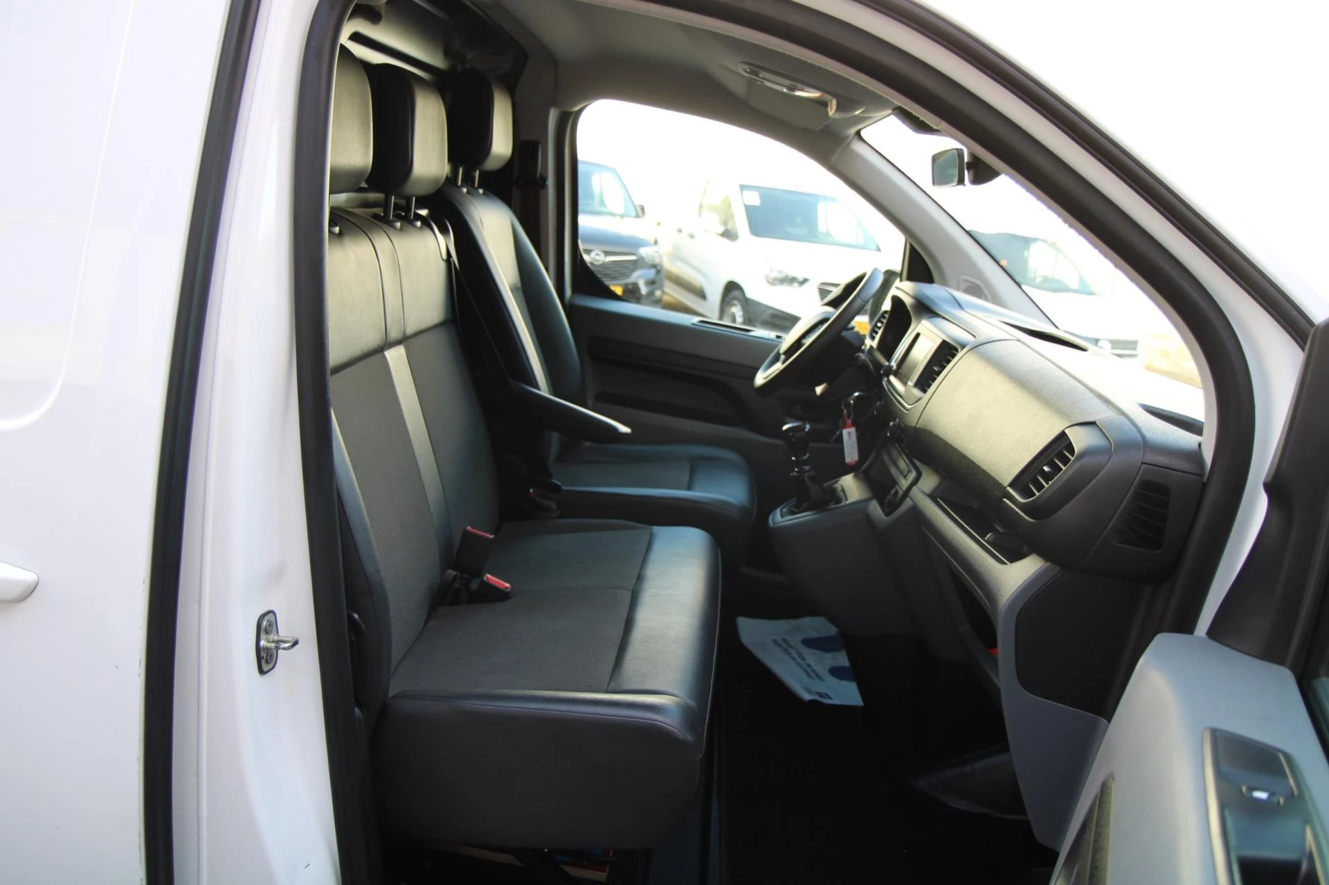 Hoofdafbeelding Peugeot Expert