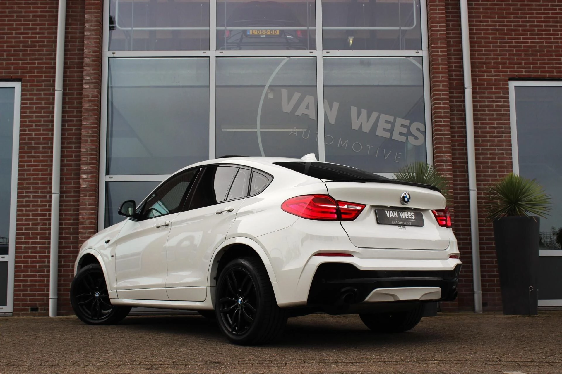 Hoofdafbeelding BMW X4