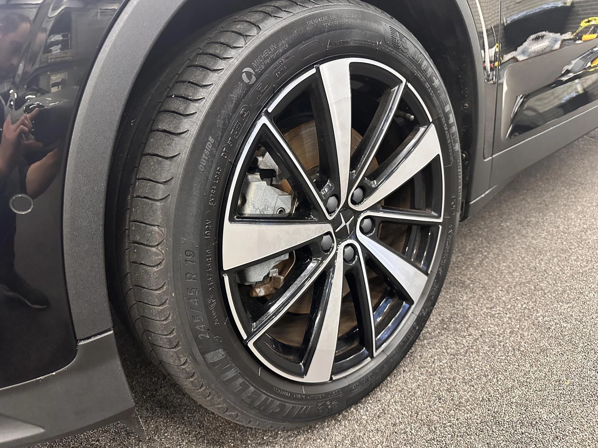 Hoofdafbeelding Polestar 2