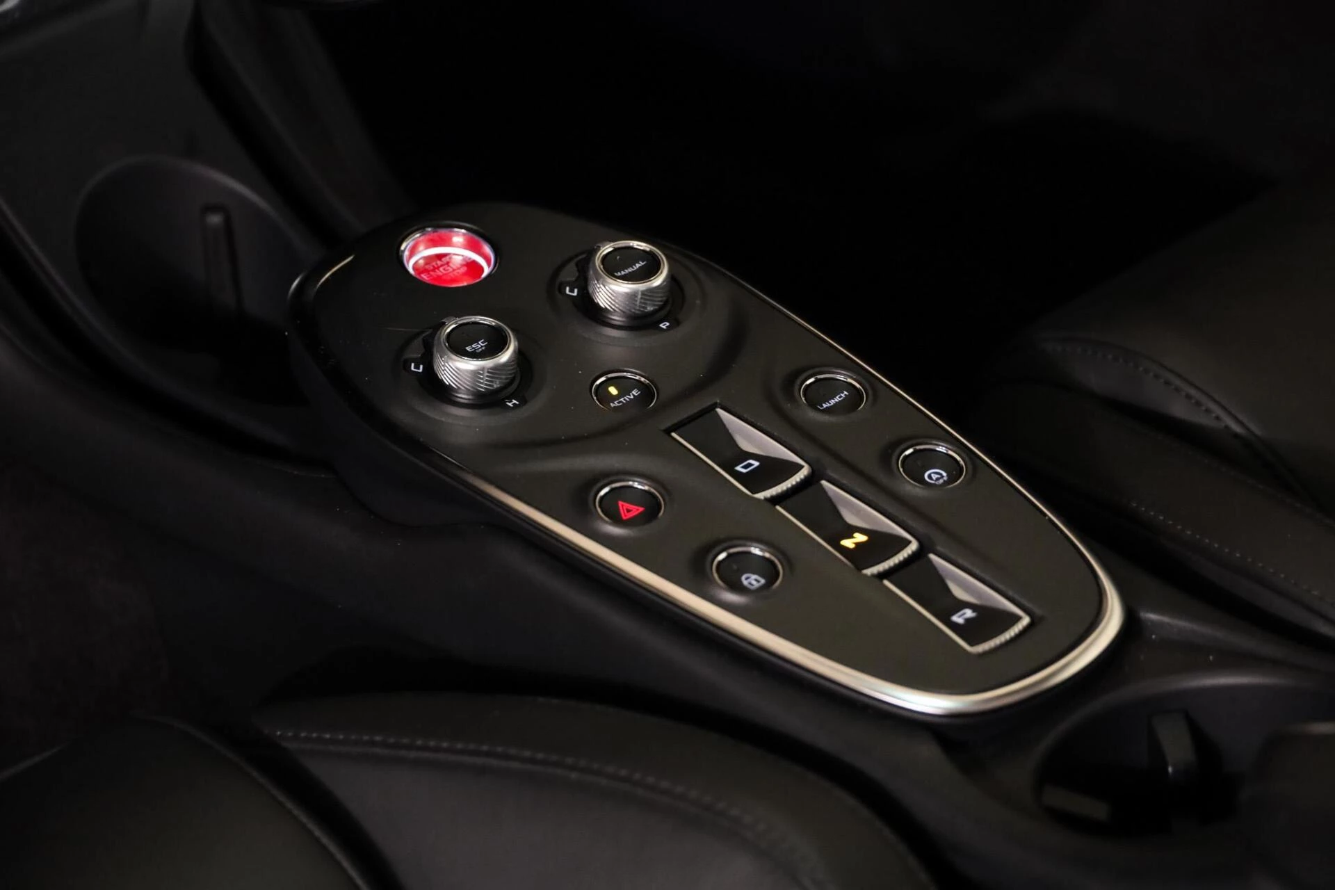 Hoofdafbeelding McLaren GT