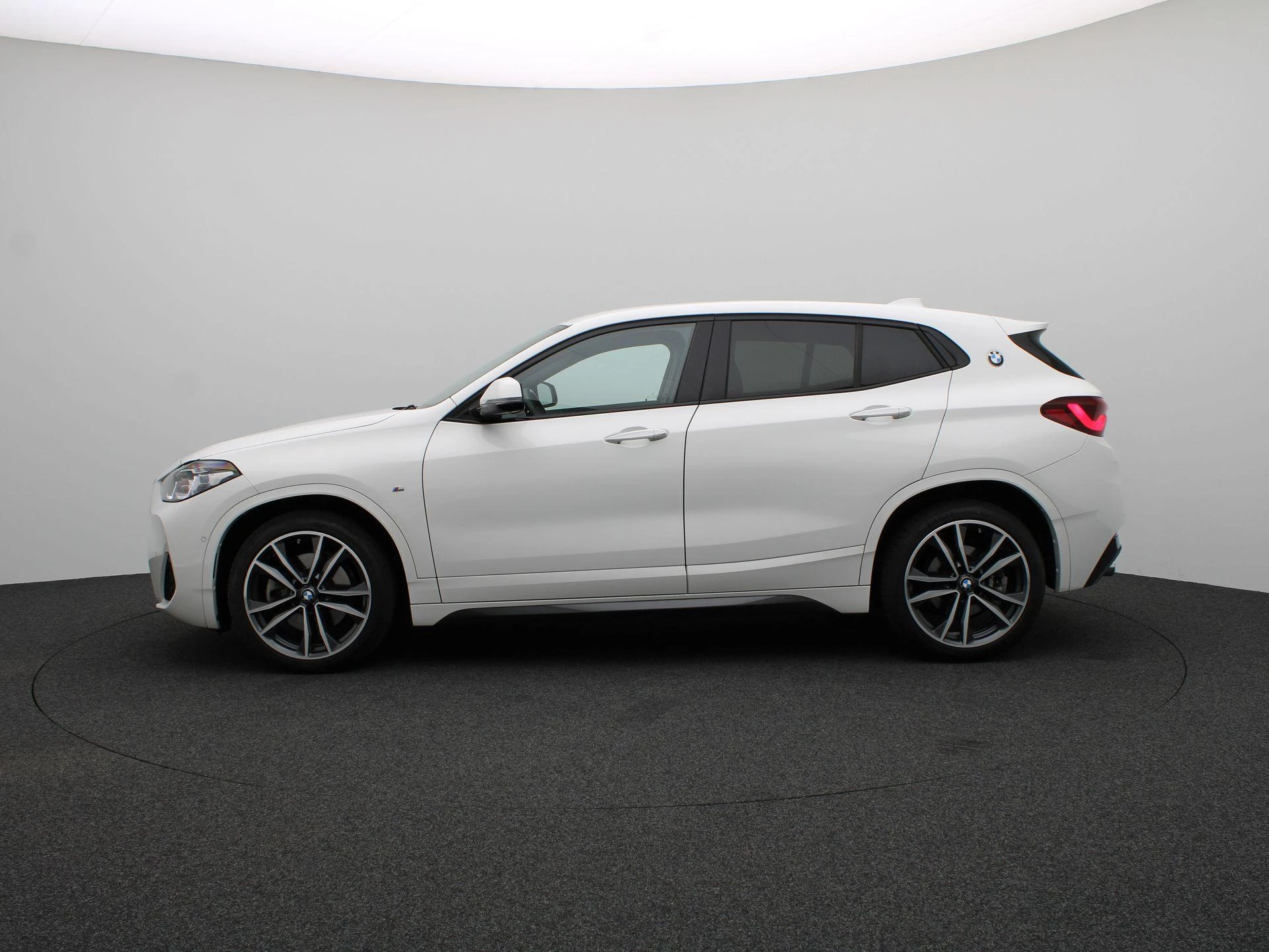 Hoofdafbeelding BMW X2