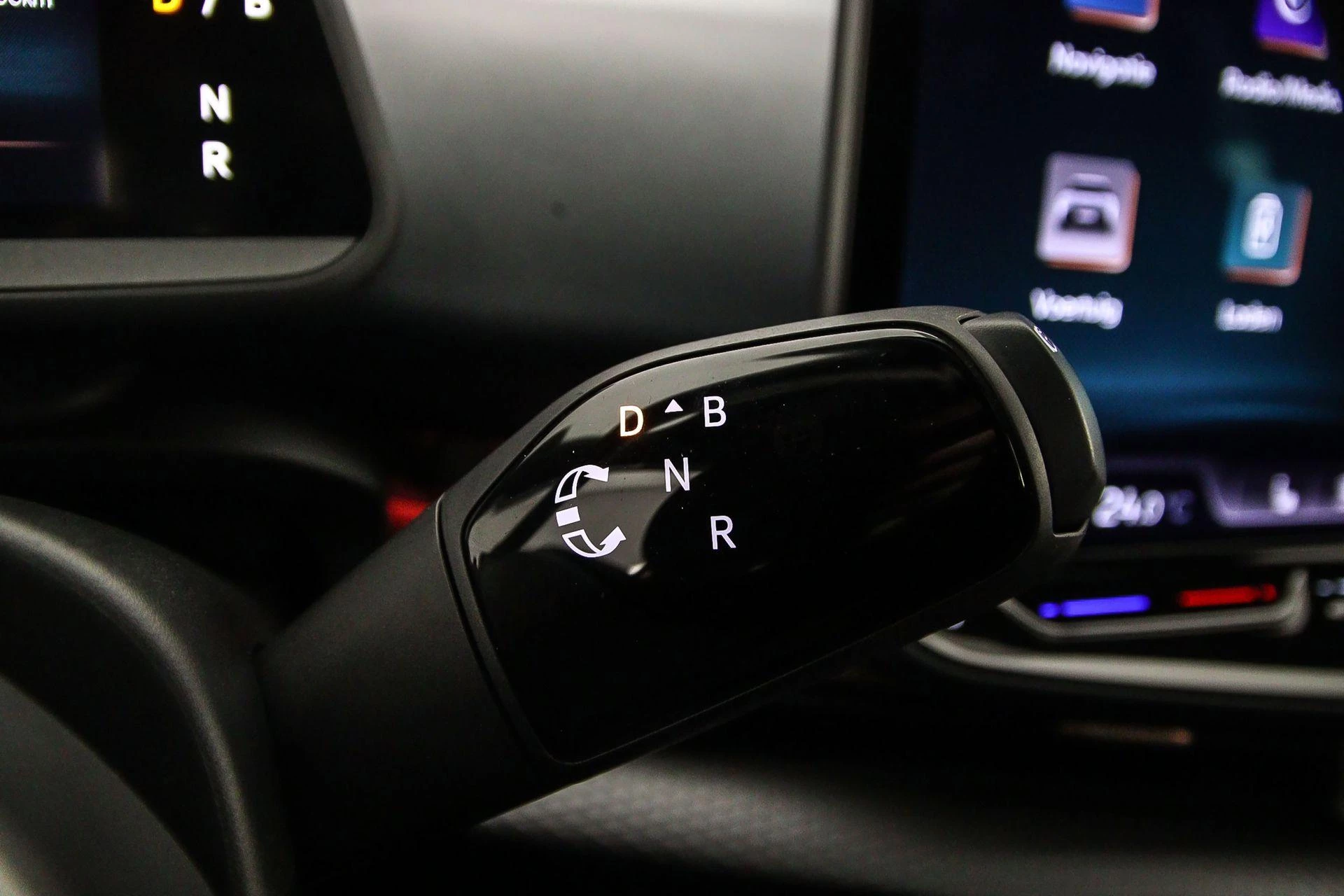 Hoofdafbeelding CUPRA Tavascan