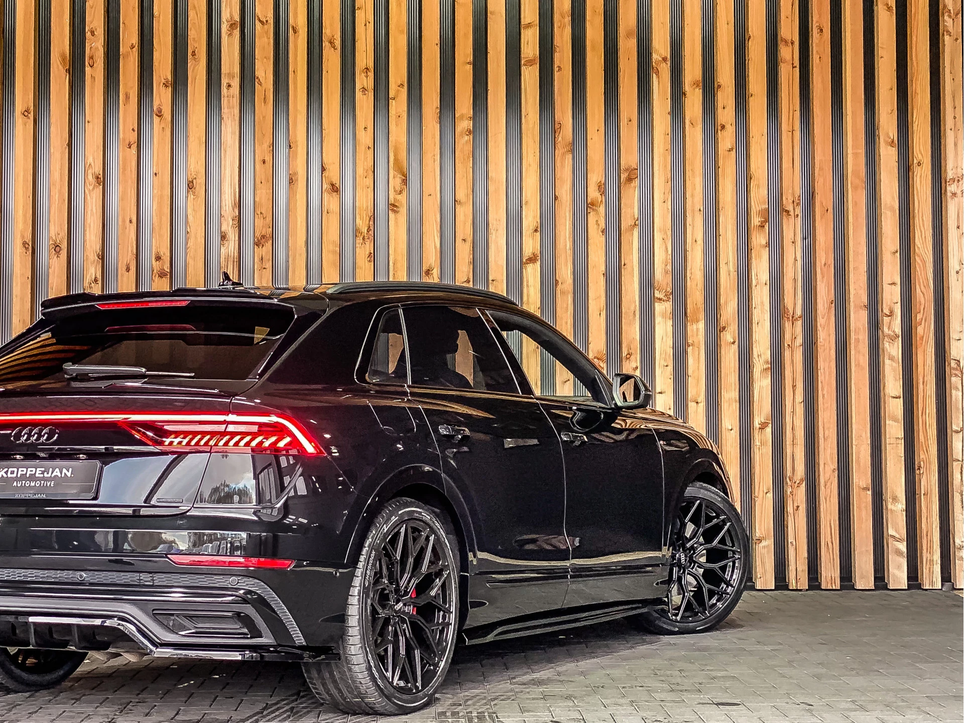 Hoofdafbeelding Audi Q8