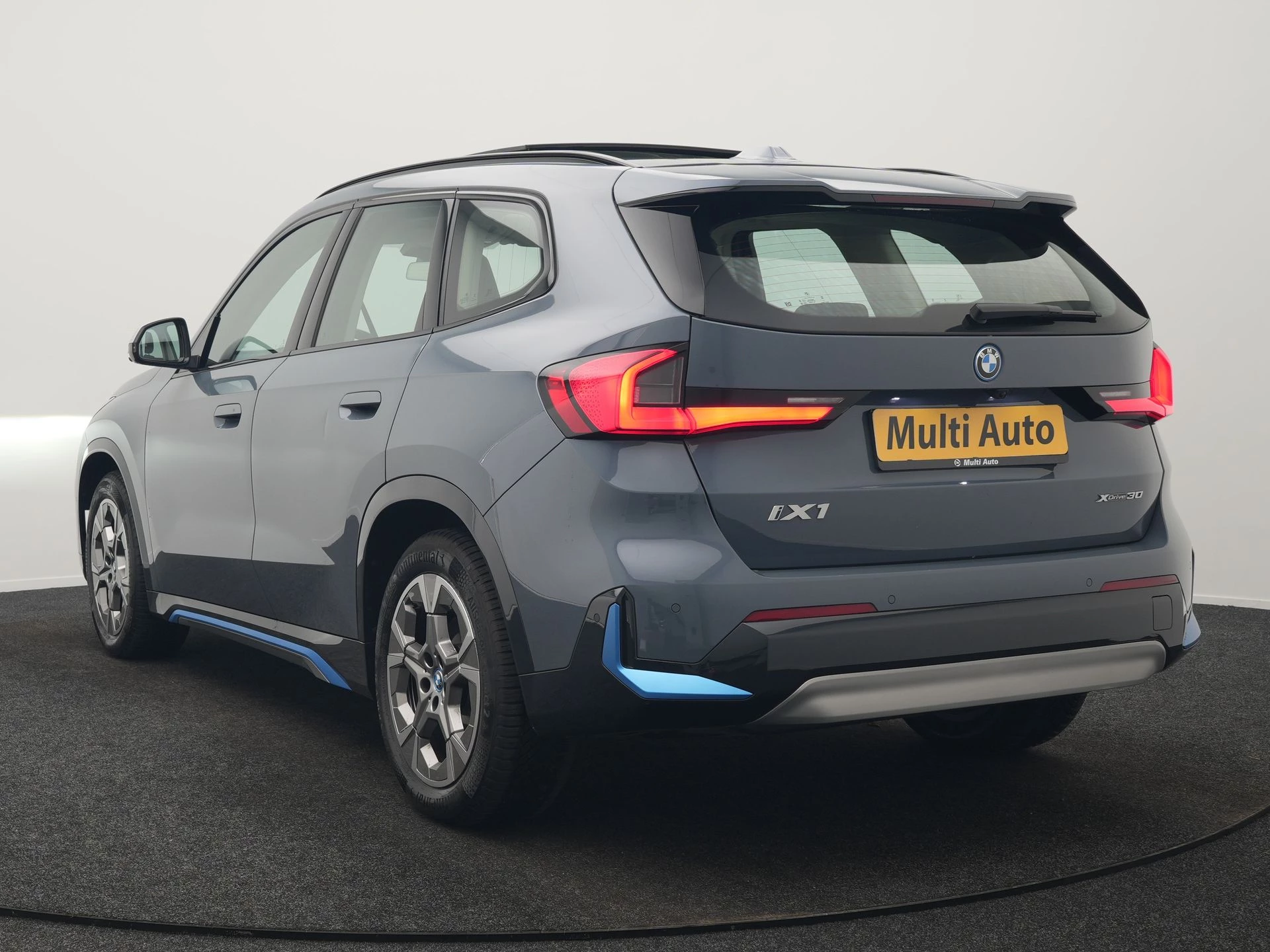 Hoofdafbeelding BMW iX1