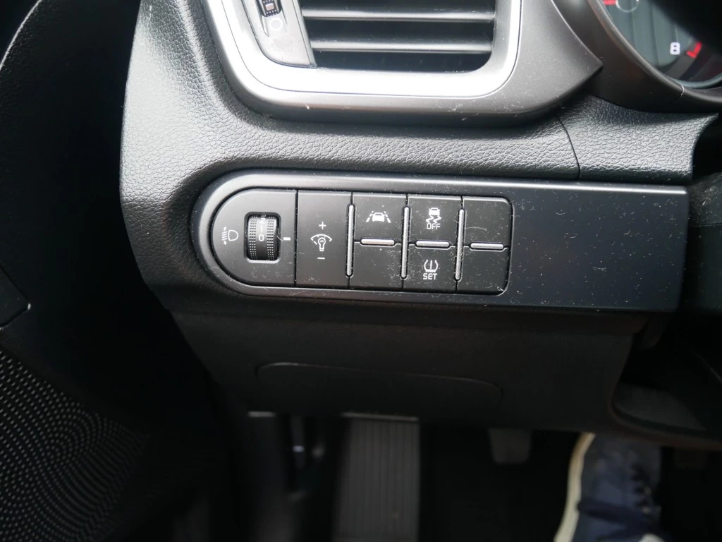 Hoofdafbeelding Kia Ceed