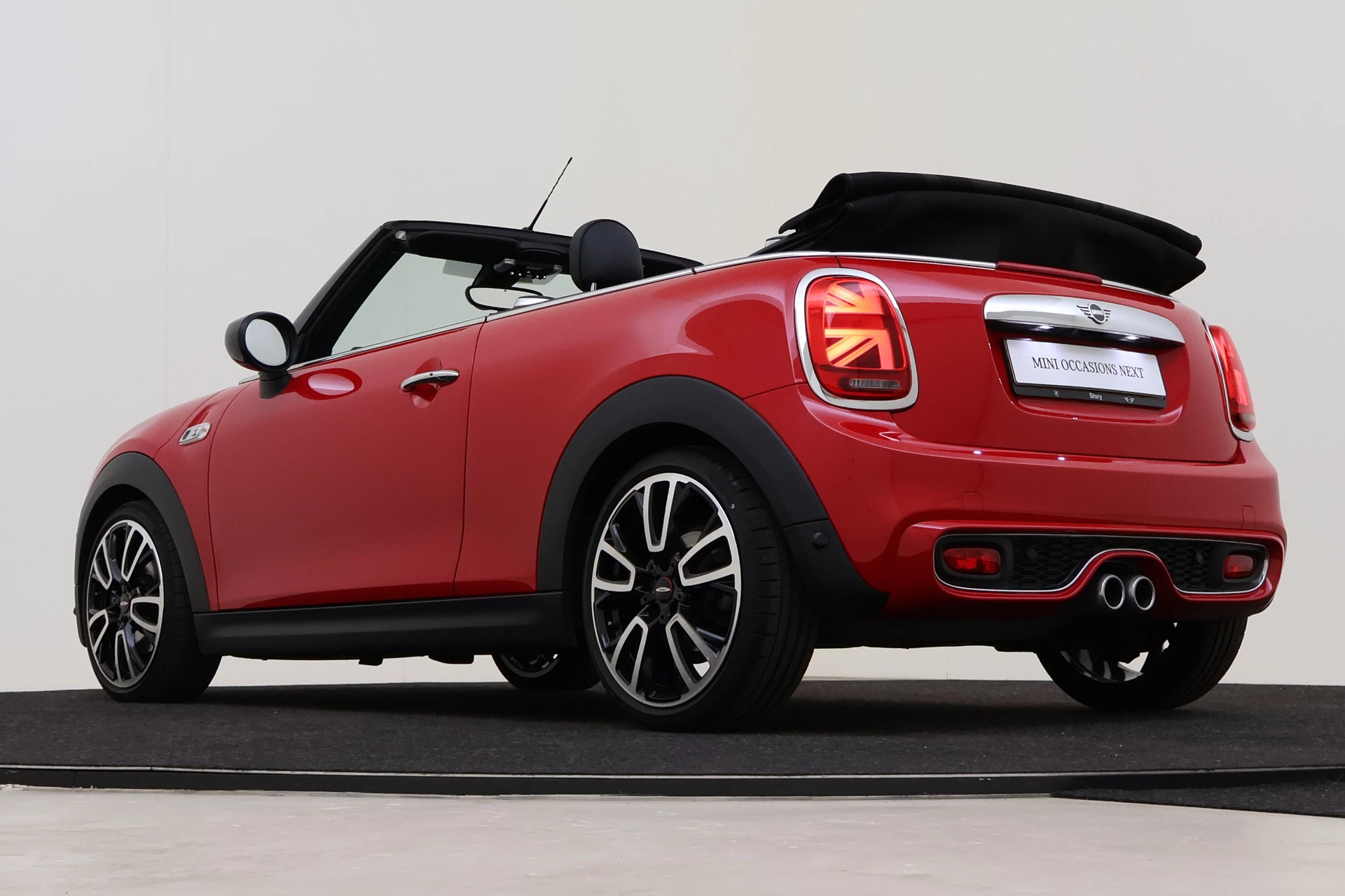 Hoofdafbeelding MINI Cooper S Cabrio