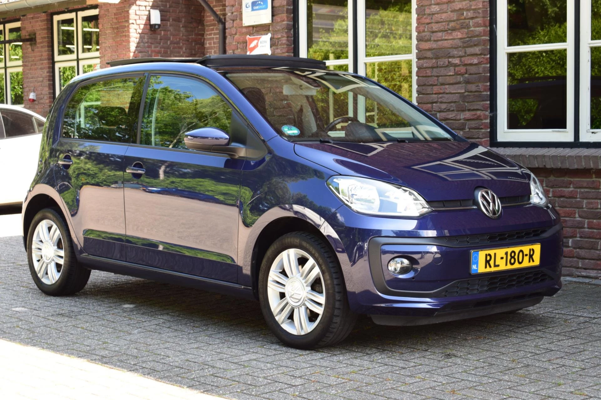 Hoofdafbeelding Volkswagen up!