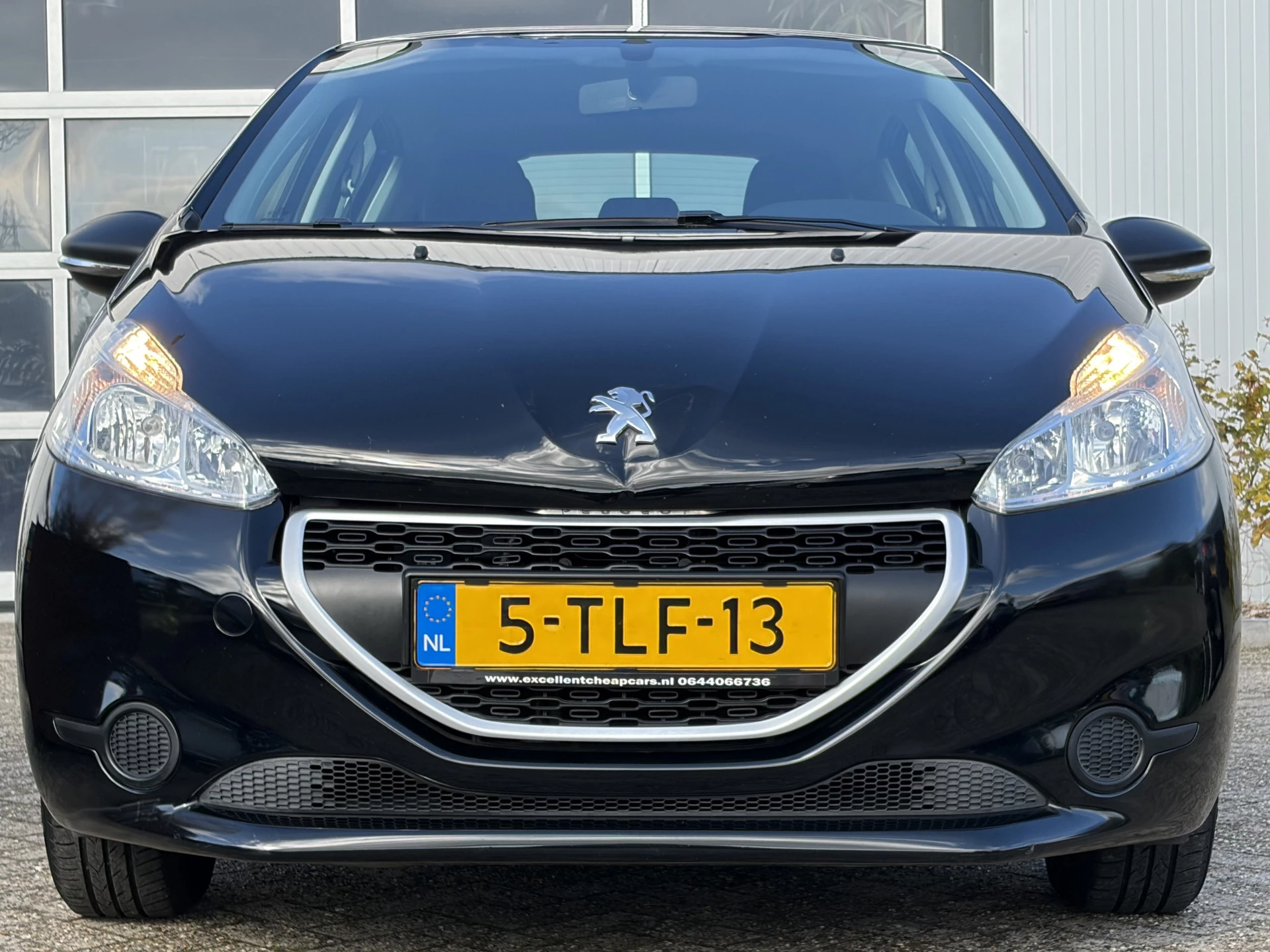 Hoofdafbeelding Peugeot 208