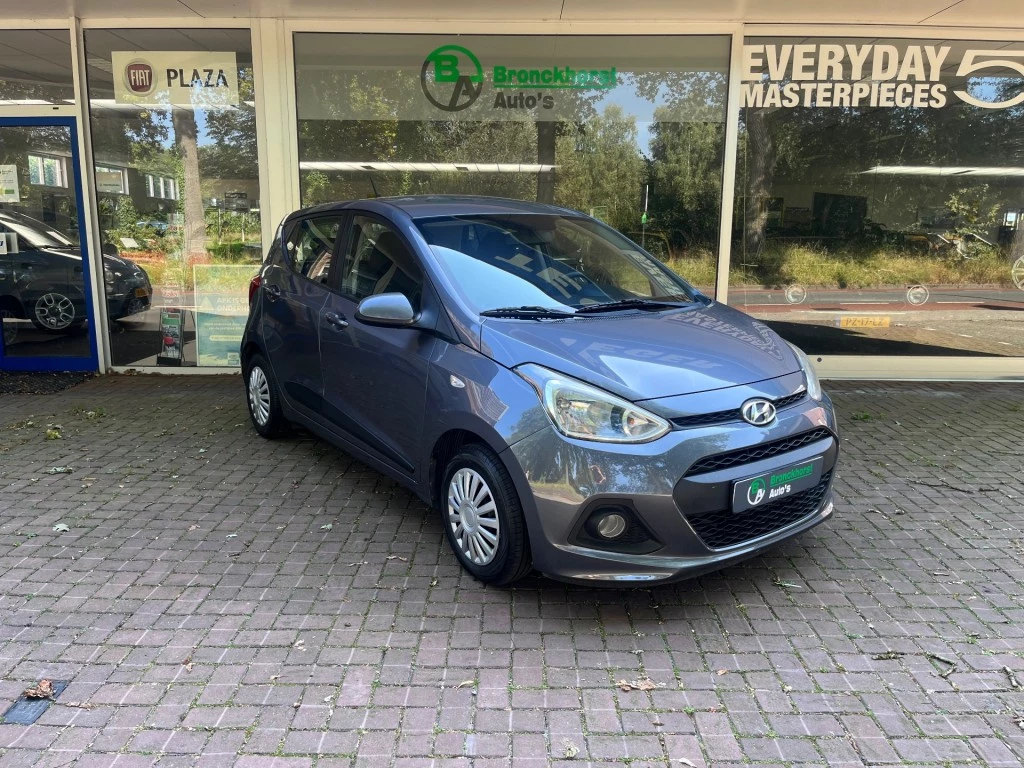 Hoofdafbeelding Hyundai i10