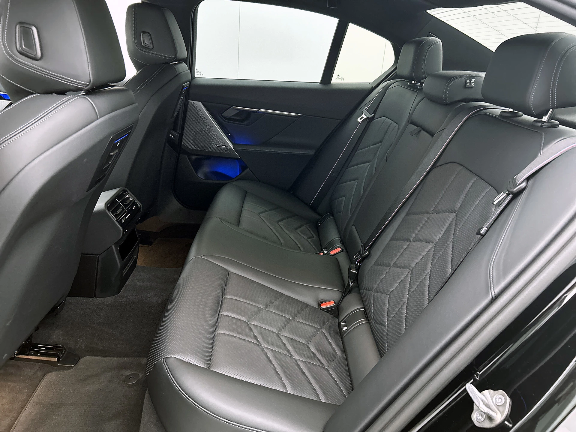 Hoofdafbeelding BMW i5