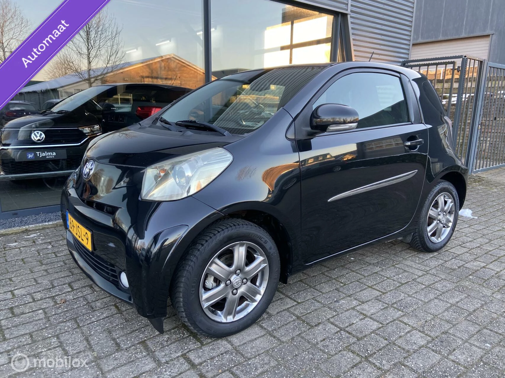 Hoofdafbeelding Toyota iQ