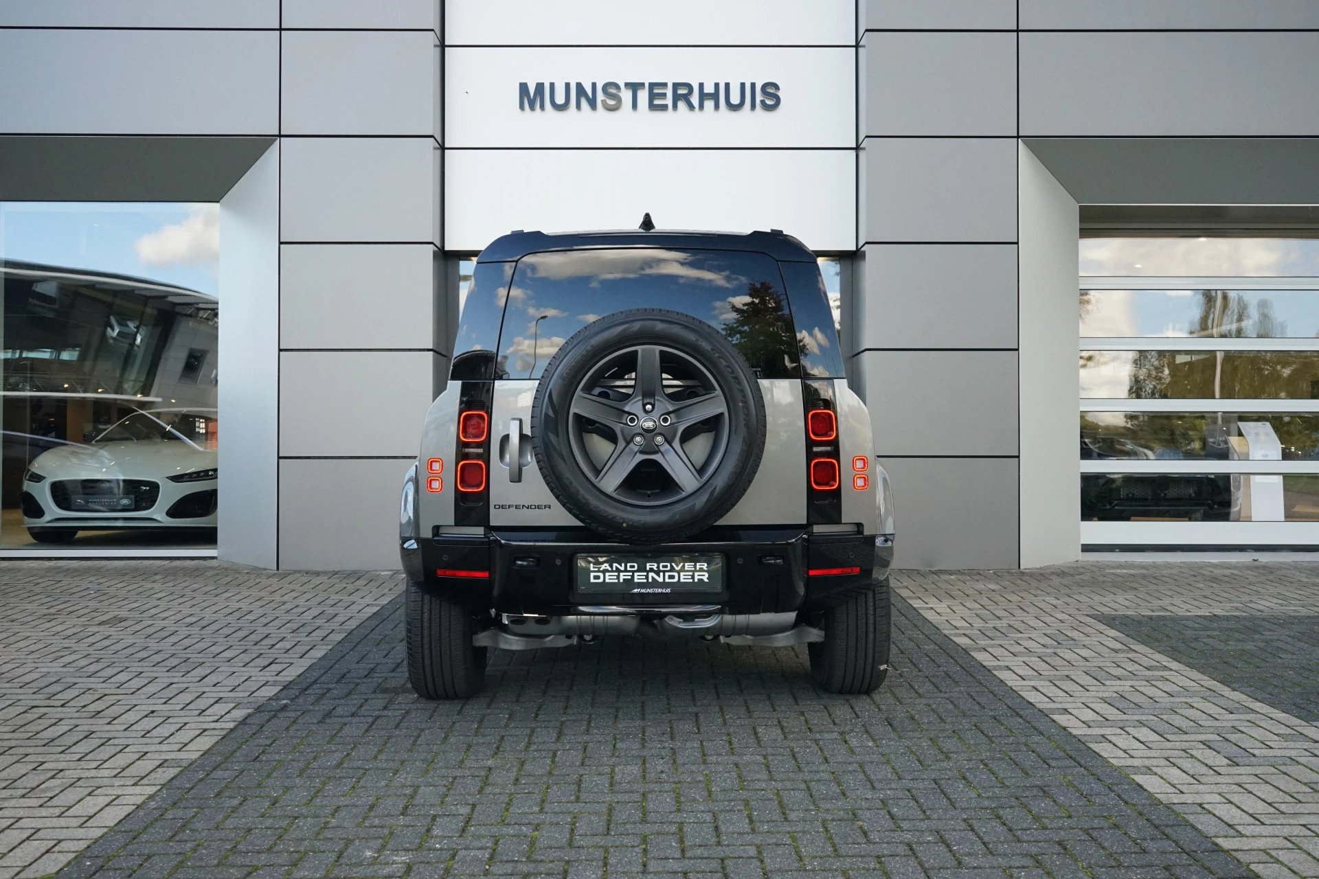 Hoofdafbeelding Land Rover Defender