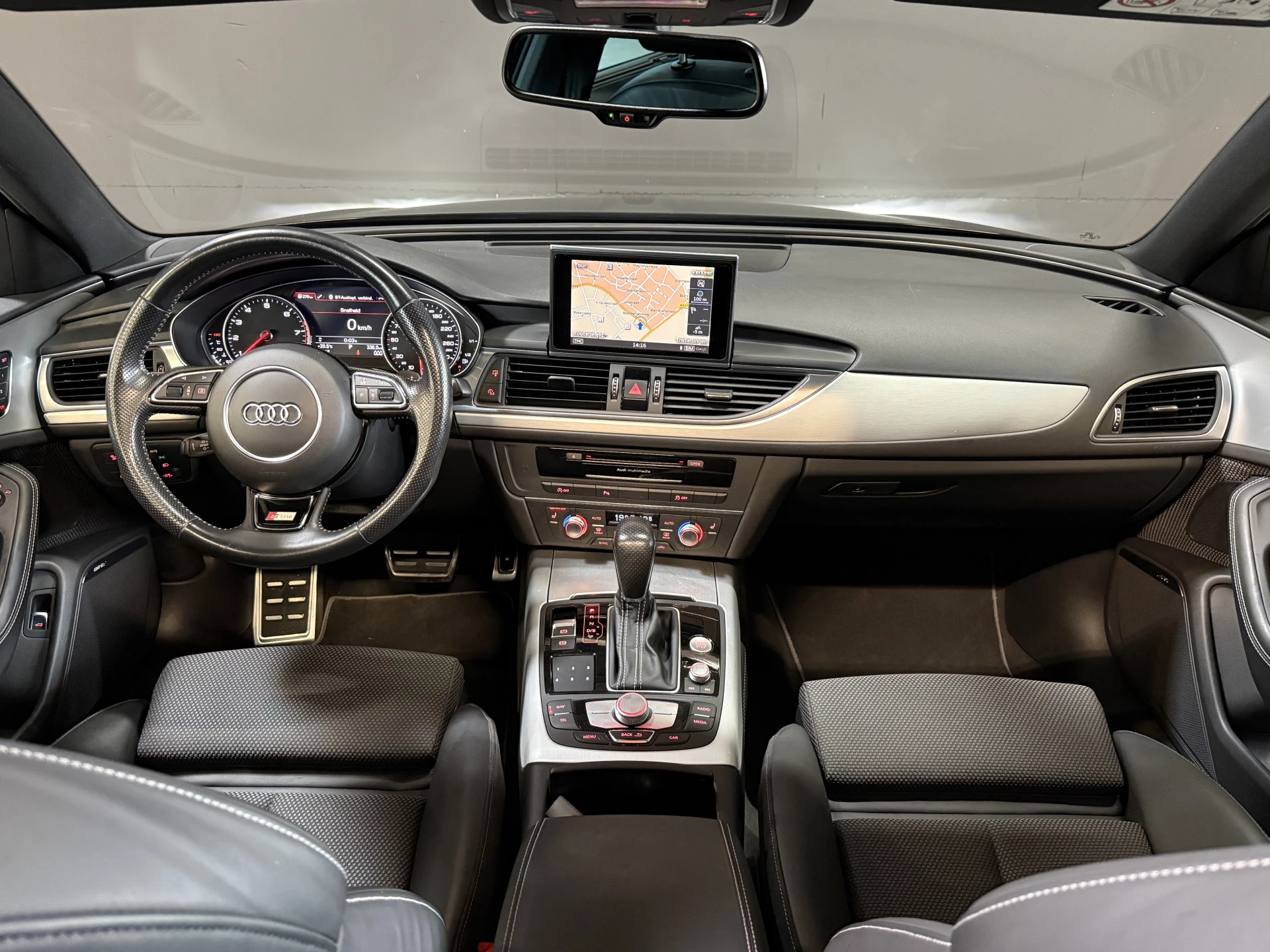 Hoofdafbeelding Audi A6