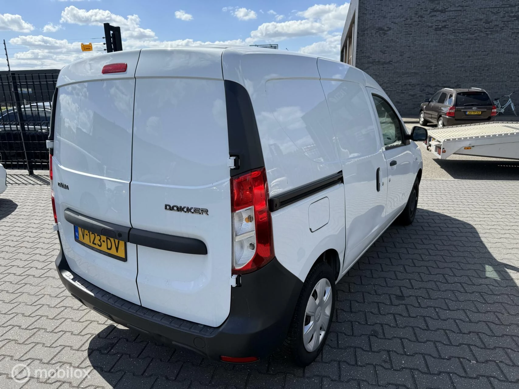 Hoofdafbeelding Dacia Dokker