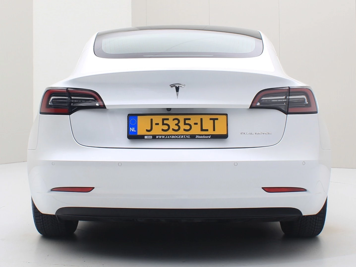 Hoofdafbeelding Tesla Model 3