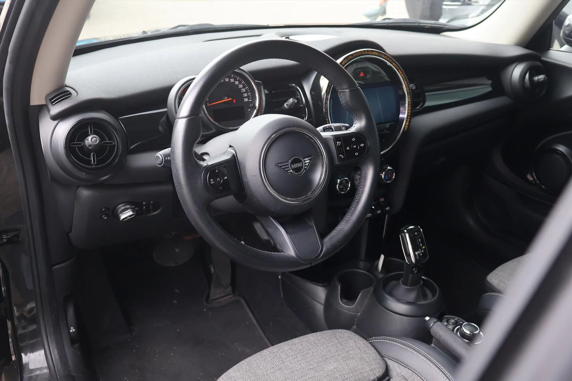 Hoofdafbeelding MINI 3-deurs