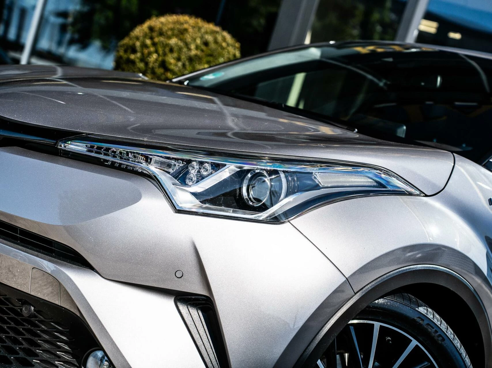 Hoofdafbeelding Toyota C-HR