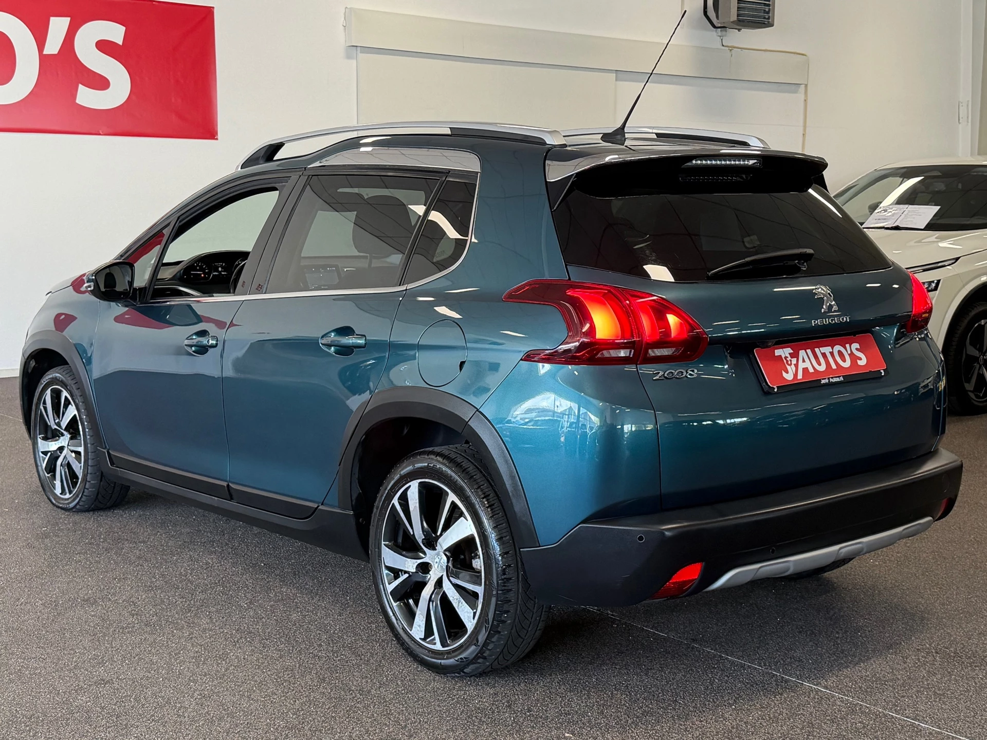 Hoofdafbeelding Peugeot 2008