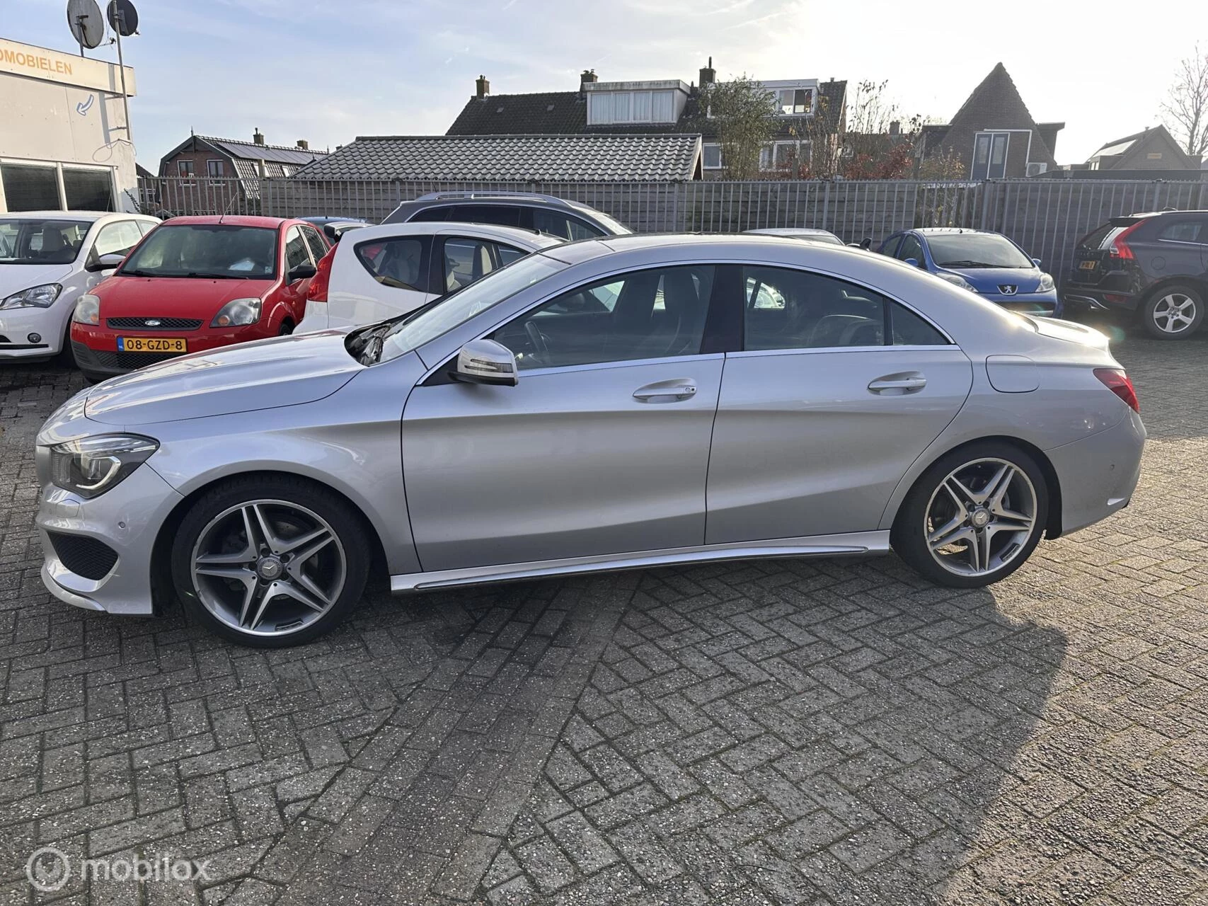 Hoofdafbeelding Mercedes-Benz CLA