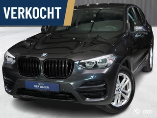 BMW X3 xDr30e BUSINESS ED. / PANODAK / ACC / MEMORY / HEADUP / 17"
