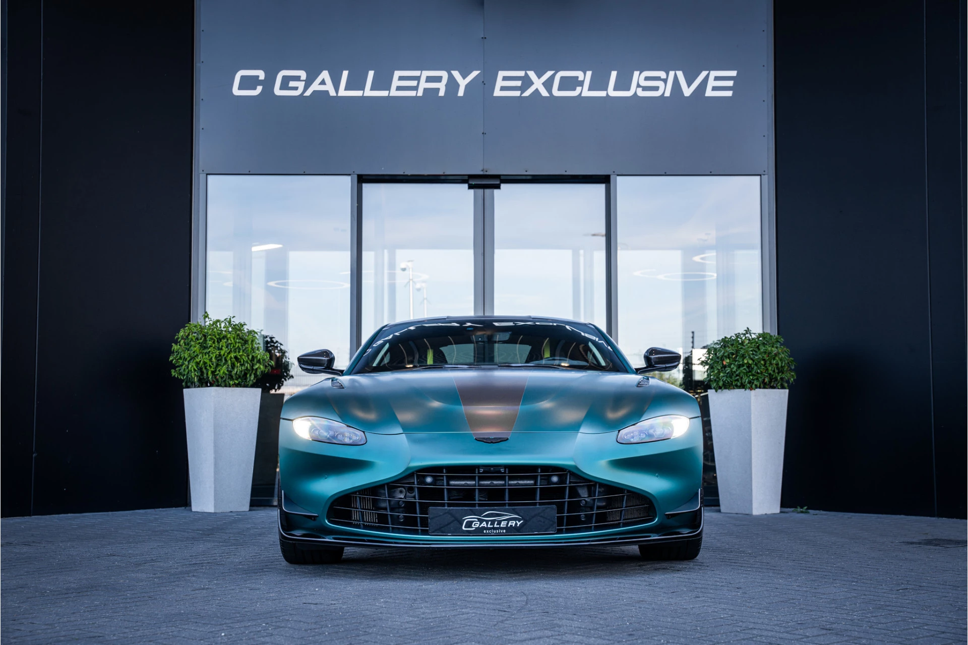 Hoofdafbeelding Aston Martin V8 Vantage