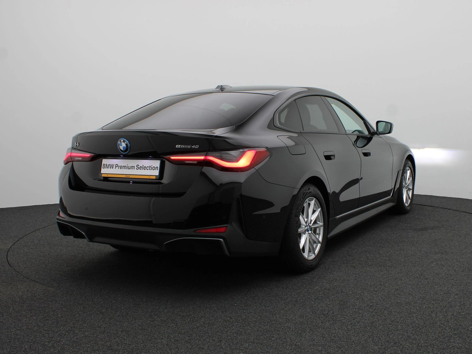 Hoofdafbeelding BMW i4