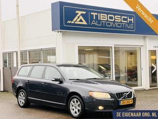 Volvo V70 2.5T Automaat 5 CIL! Momentum PDC Navi Bluetooth