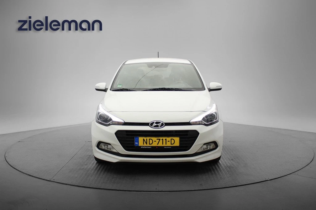 Hoofdafbeelding Hyundai i20