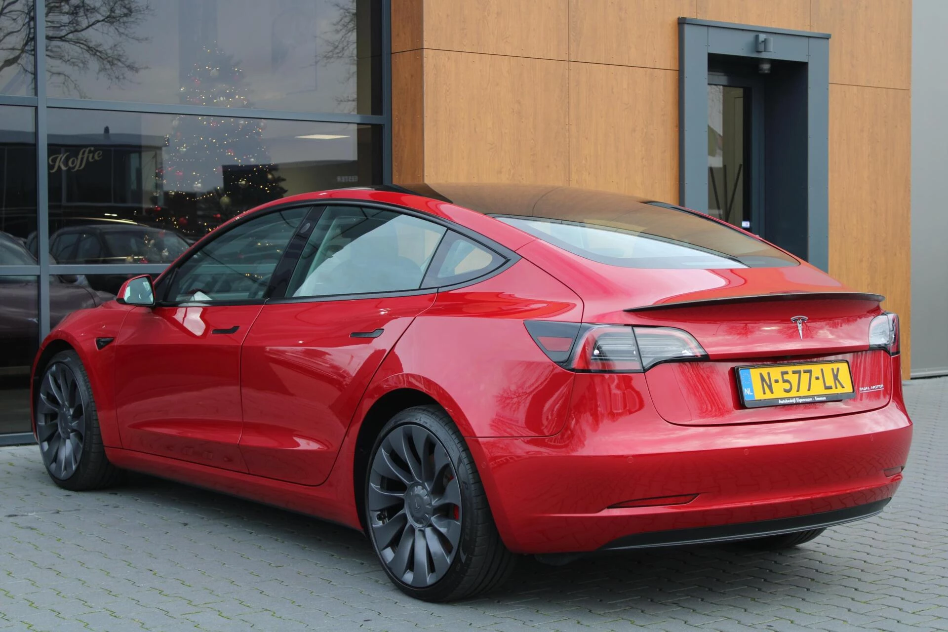 Hoofdafbeelding Tesla Model 3