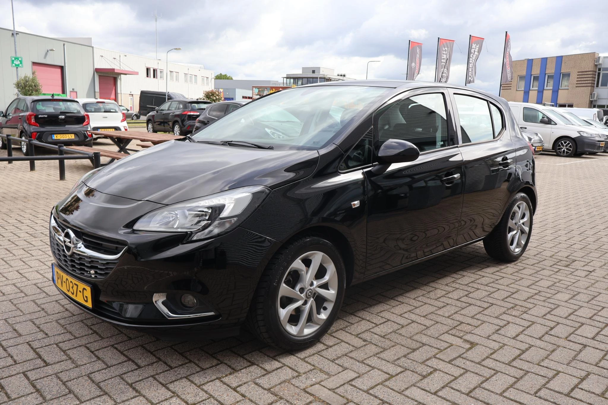 Hoofdafbeelding Opel Corsa