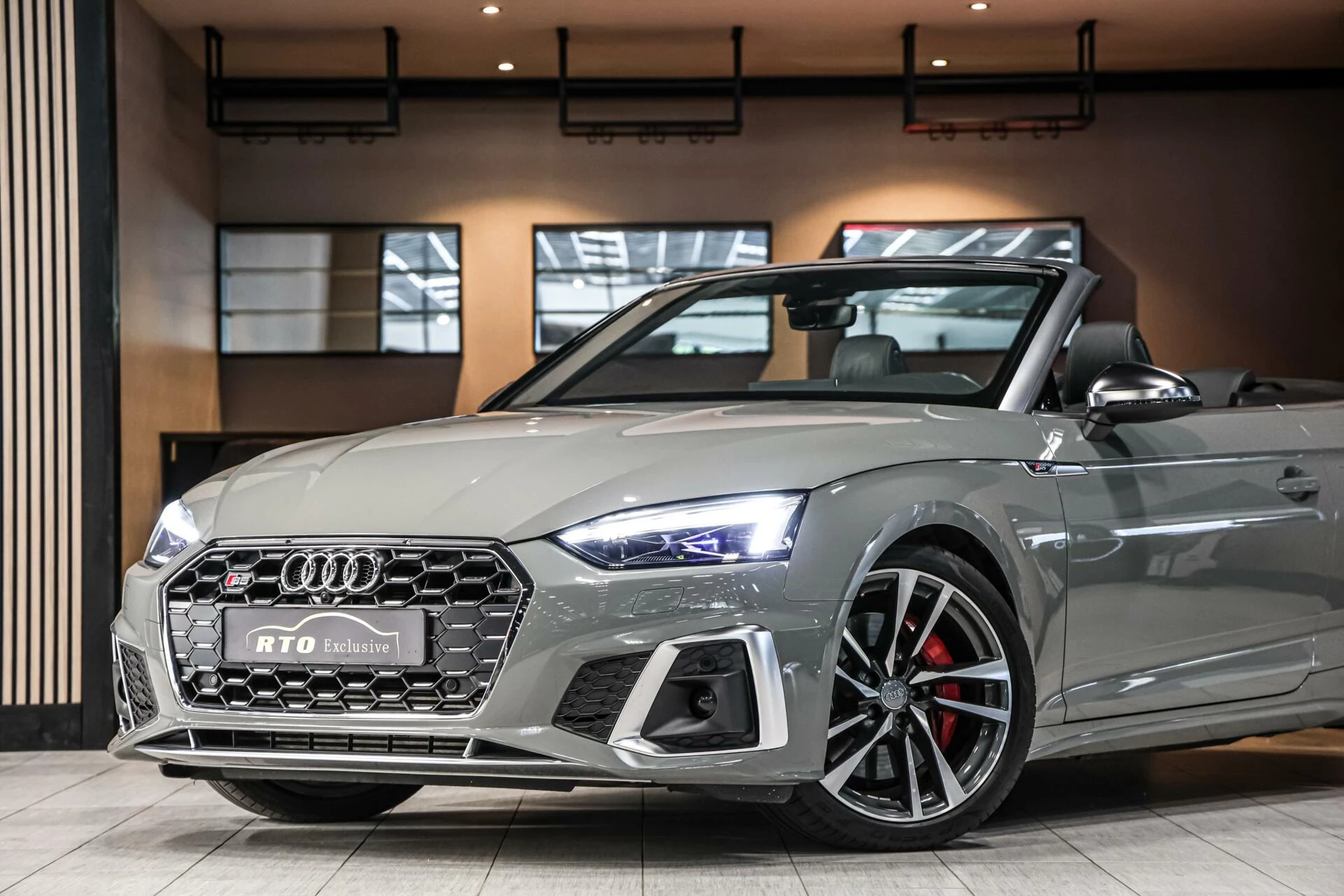 Hoofdafbeelding Audi S5