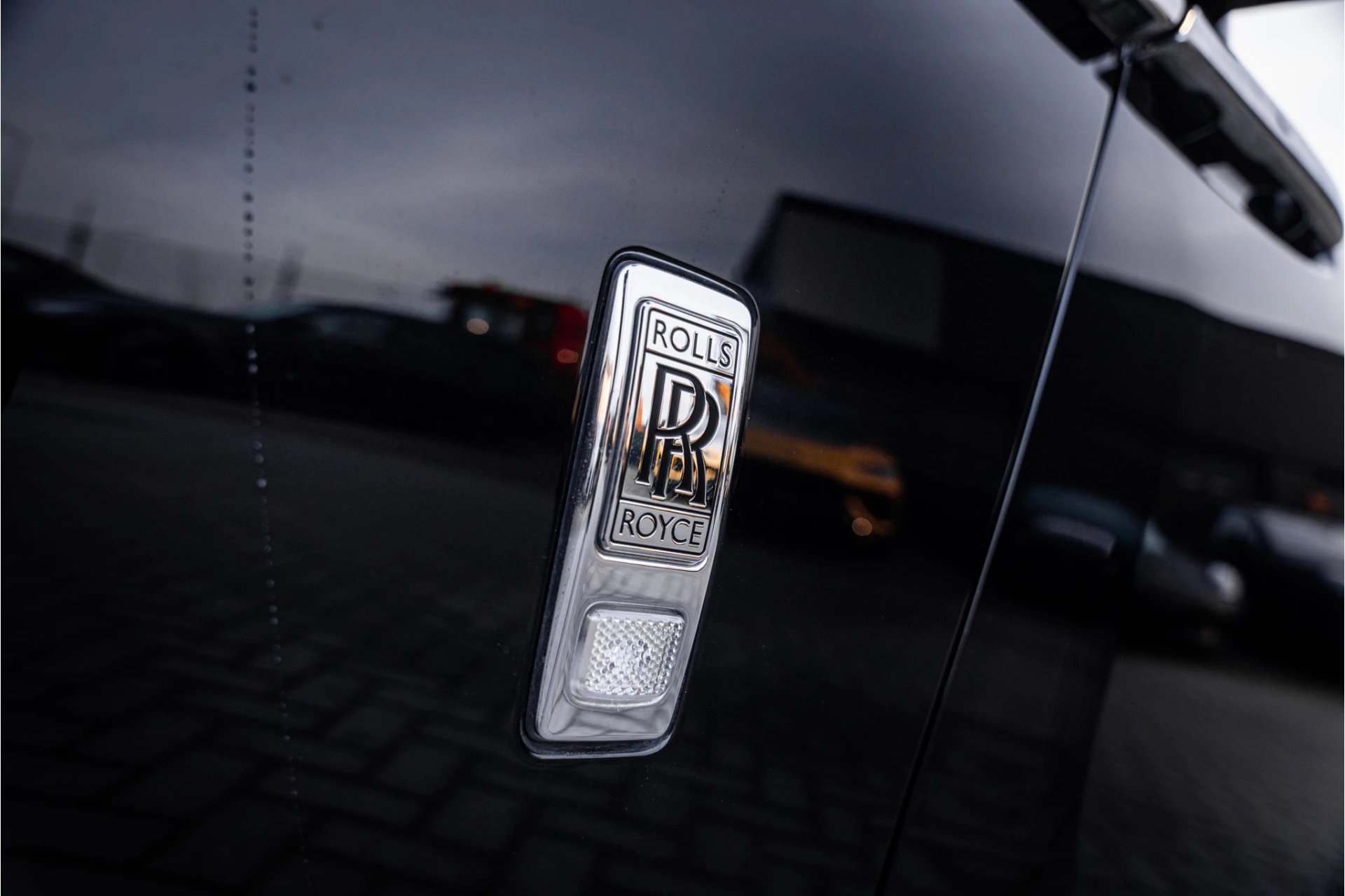 Hoofdafbeelding Rolls-Royce Dawn