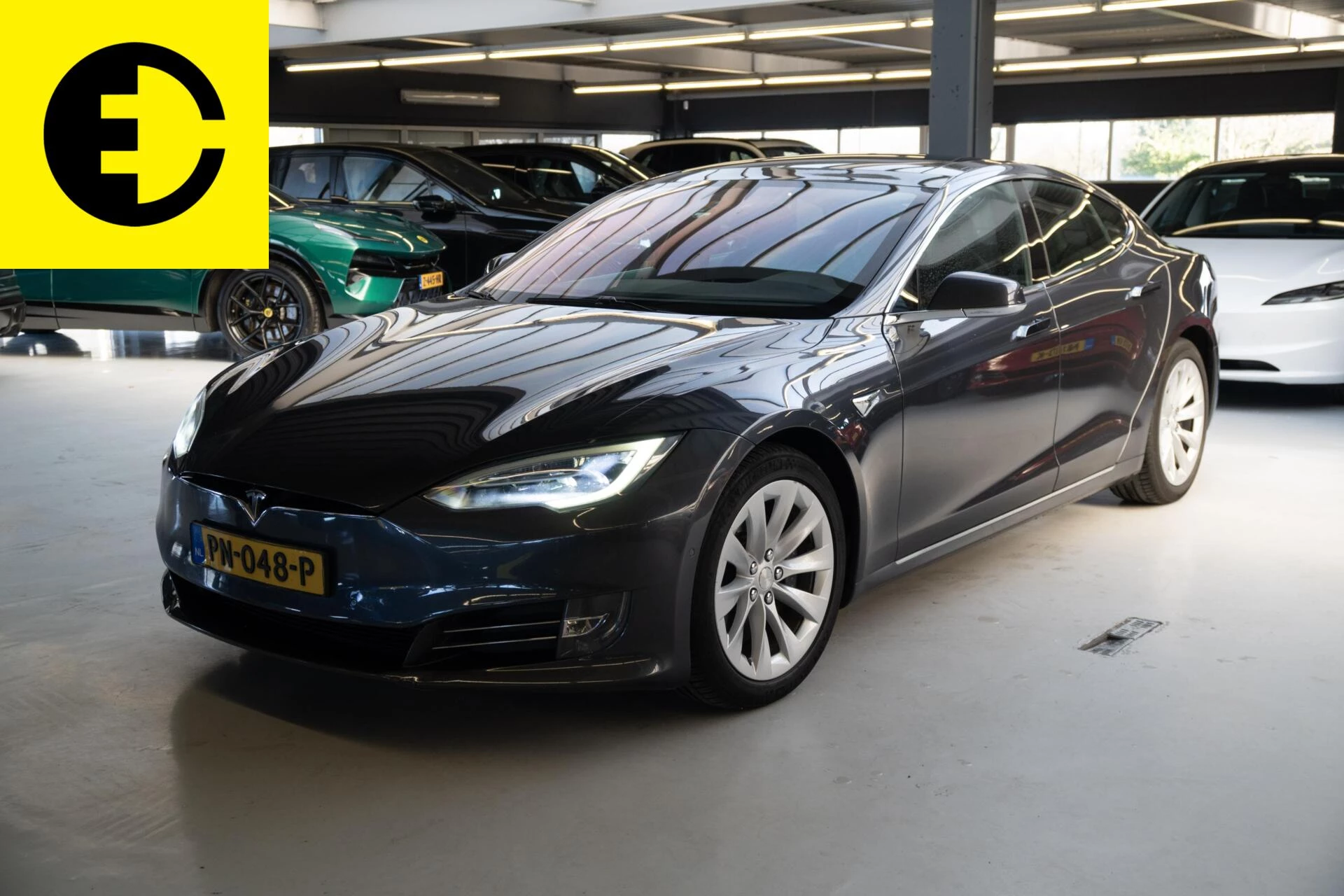 Hoofdafbeelding Tesla Model S
