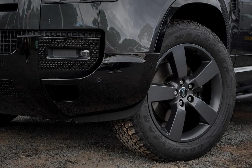 Hoofdafbeelding Land Rover Defender