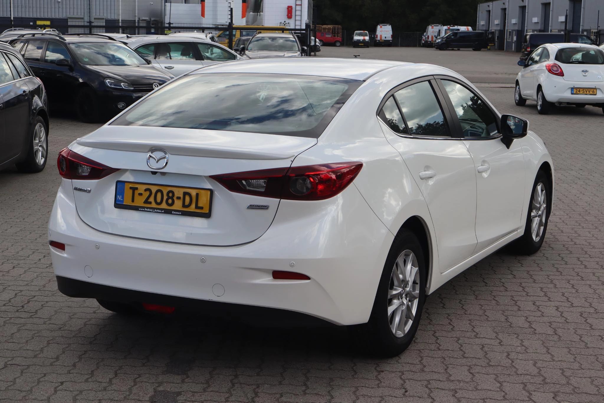 Hoofdafbeelding Mazda 3