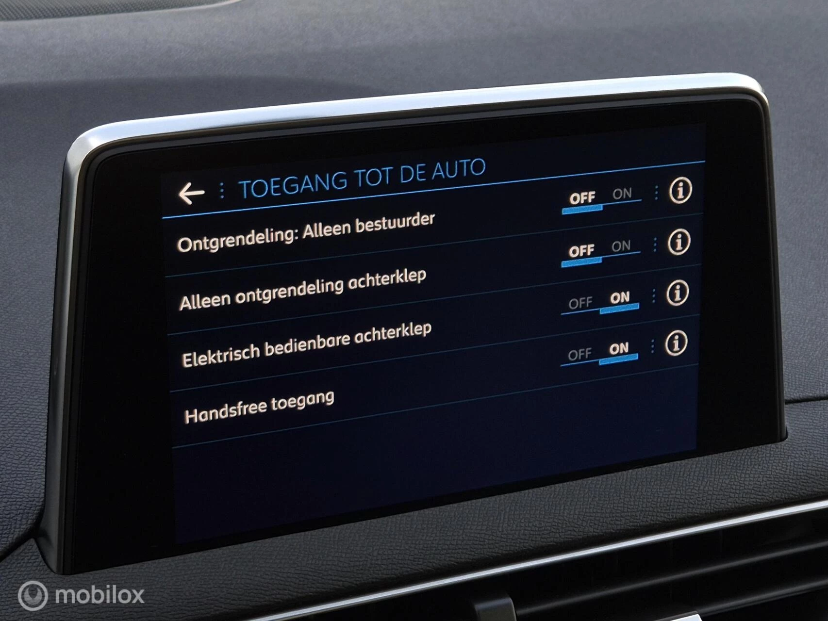 Hoofdafbeelding Peugeot 5008