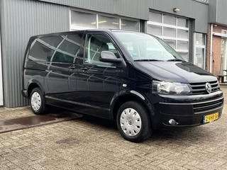 Volkswagen Transporter 2.0 TDI L1H1 DC Invalide aanpassing 2x schuifdeur Airco Cruise controle Parkeersensoren voor en achter Euro 4 DC Bpm vrij voor particulier gebruik!! Oprijplaat