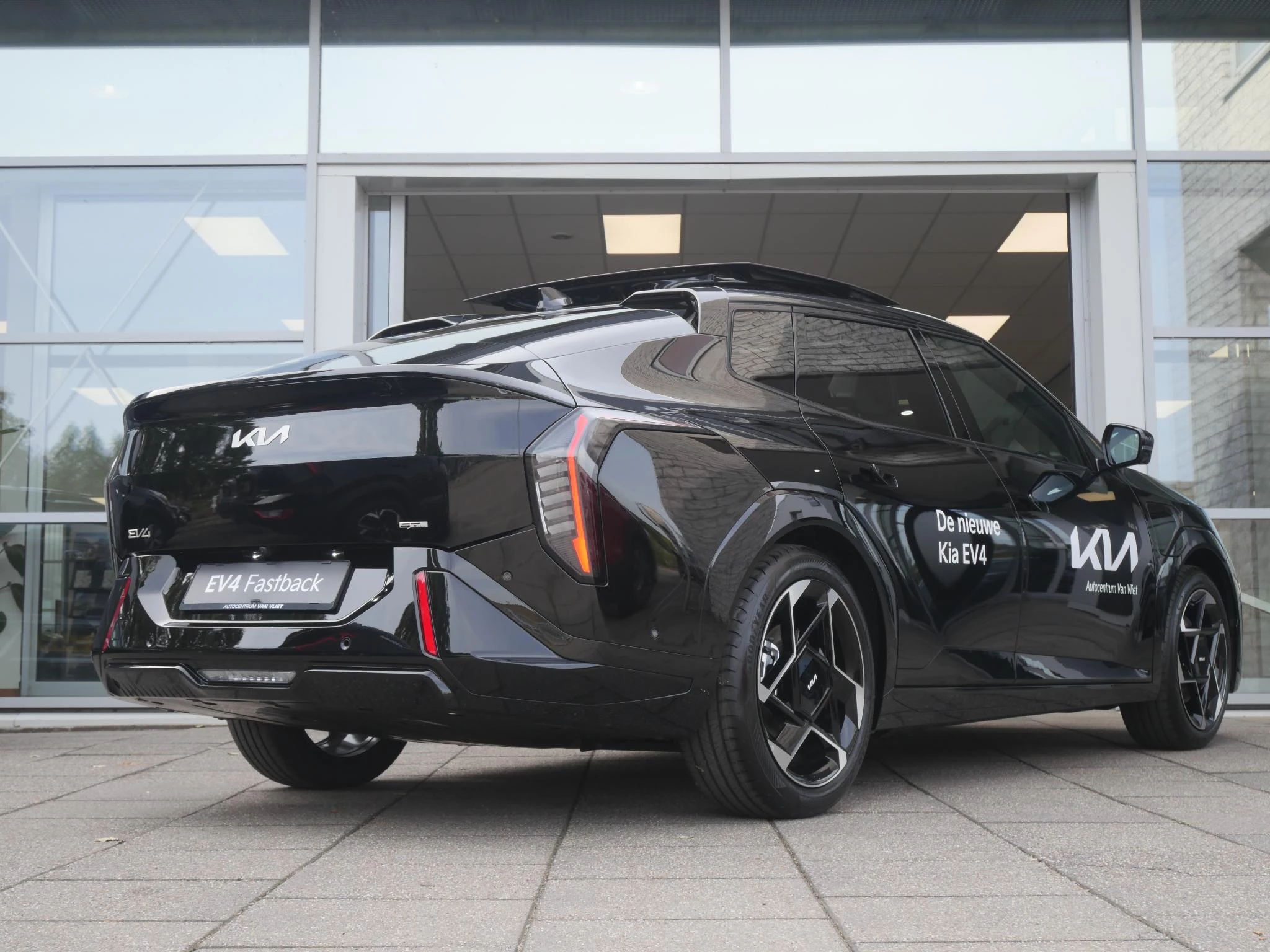 Hoofdafbeelding Kia EV4
