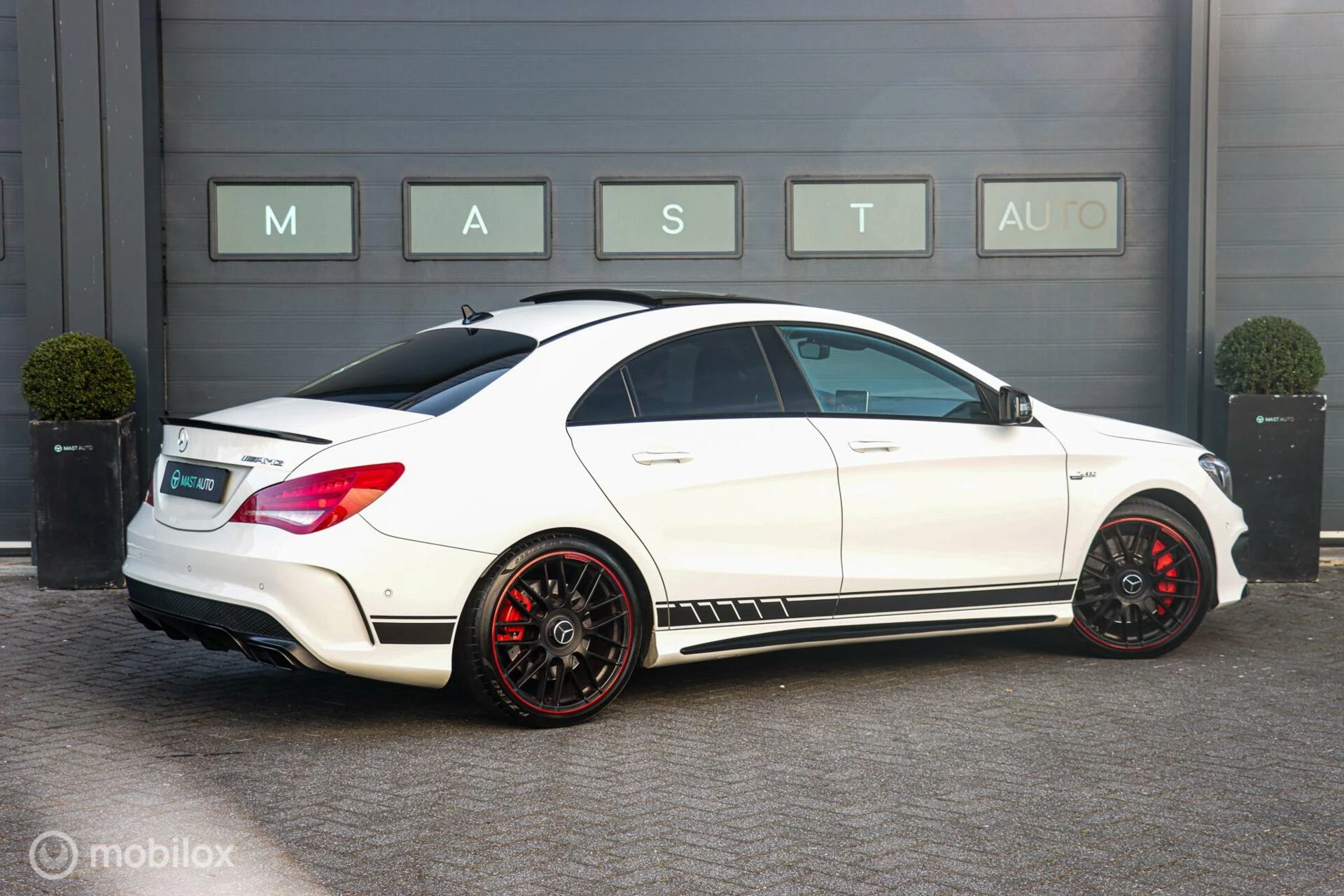 Hoofdafbeelding Mercedes-Benz CLA